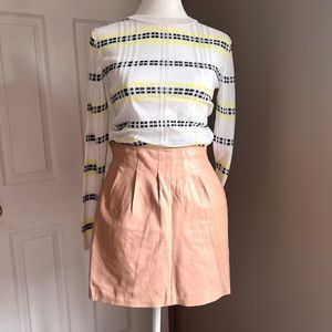 Leather mini skirt in size EU38